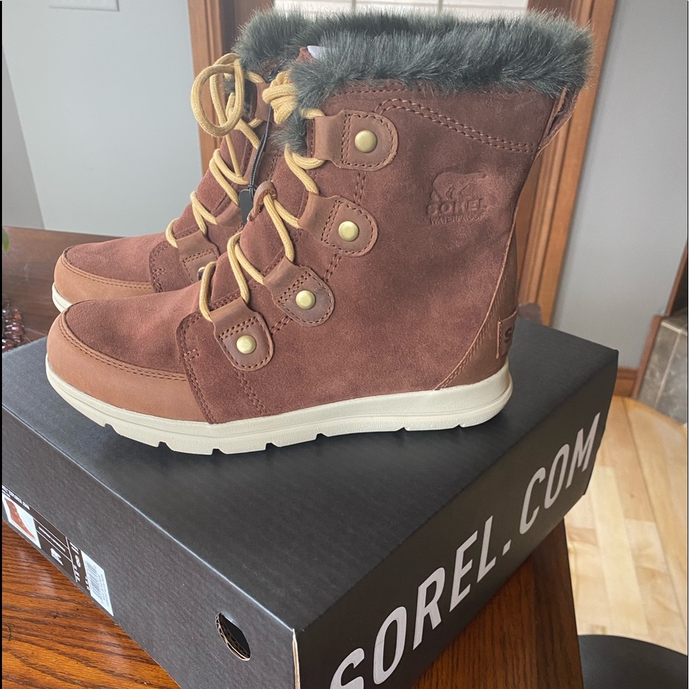 Sorel explorer Joan boot